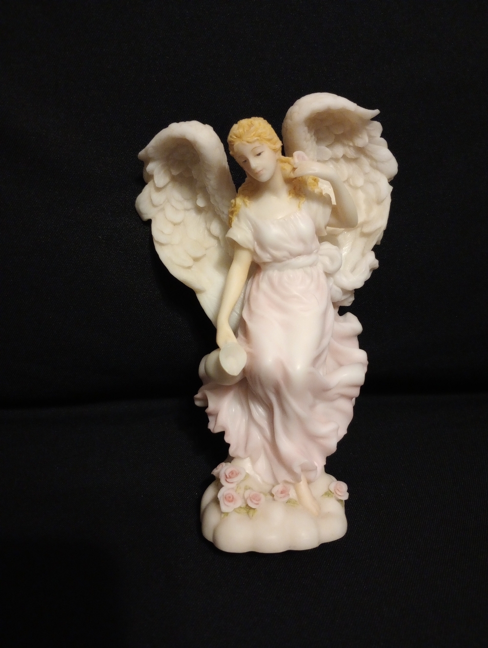 Seraphim Classics Resin Angel Rosalie "Nature's Delight" #74105 By Roman Inc,